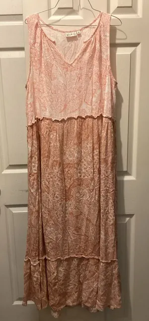 Wonderly Blush Paisley Tiered Maxi Dress thumbnail 1