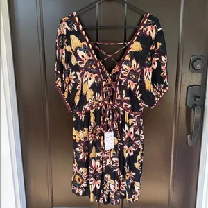 NWT Free People On The Edge Romper Black Floral Size Medium Retail $108.00 thumbnail 10