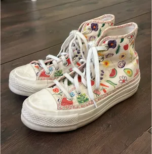 Converse High-Top thumbnail 2