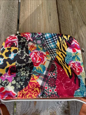 Lilly bloom Colorful Patchwork Crossbody Bag with Brown Trim thumbnail 3