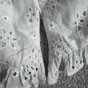 NWT Lovers + Friends Boho Eyelet Cropped White Leah Top Size‎ XL thumbnail 10