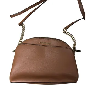 Michael Kors Dome Crossbody‎ Bag Saffiano Leather Tan Acorn Gold Chain thumbnail 1
