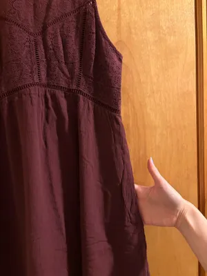 Abercrombie & Fitch Maroon Sweetheart Neckline Lace Dress thumbnail 3