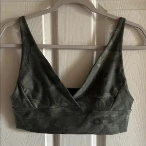 PrAna Layna Sage Camoflauge Adjustable Straps Sports Bra Size Small‎ thumbnail 3