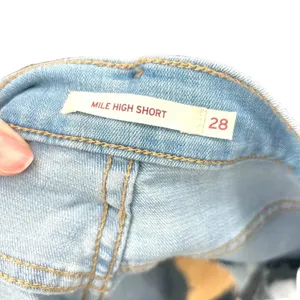 Levi's Mile High Blue Floral Embroidered Light Wash Denim‎ Shorts Size 28 thumbnail 8