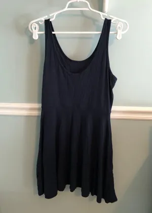 Delia's Dress thumbnail 2