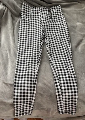 SheIn Black And White Gingham Pants thumbnail 1