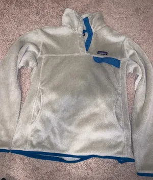 Patagonia half button jacket thumbnail 2