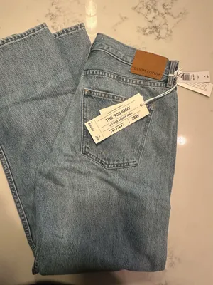 Aritzia Denim Forum Low-Rise 90s Iggy Baggy Jeans thumbnail 1