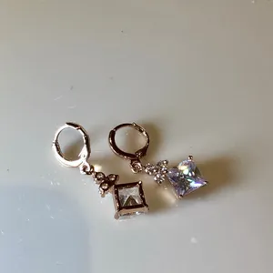 NWOT Hoop Crystal Earrings Gold thumbnail 5