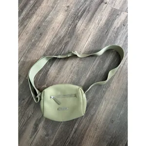 Athleta Diem Crossbody Bag Olive Branch thumbnail 2