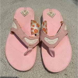 Reef Flip Flops thumbnail 1