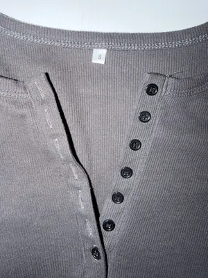 Espresso Brown Ribbed Knit Henley Top Long Sleeve Slim Fit Size Small thumbnail 4