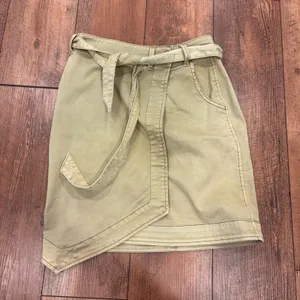 Anthropologie Pilcro And The Letterpress Wrap Green Khaki Chino Skirt Size 2 thumbnail 2