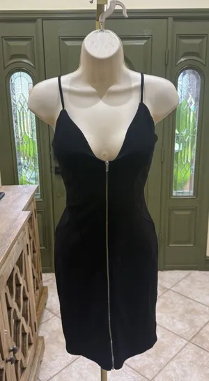 Black Spaghetti Strap Bodycon Mini Dress – Size S thumbnail 1