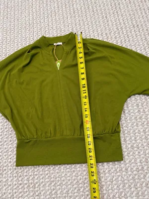 OGL Stand Collar V-Neck Short Sleeve Top Large NEW thumbnail 4