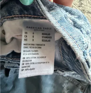 American Eagle Jeans thumbnail 3