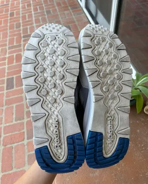 Retro  sneakers thumbnail 3