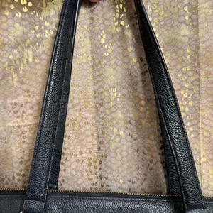 Kate Spade New York Larchmont Avenue Leather Penny Large Tote Color Black Used thumbnail 8