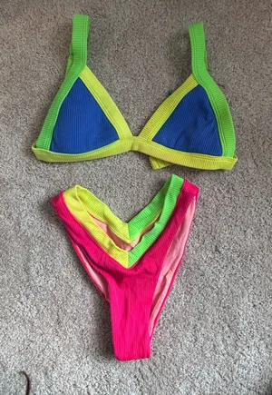One Swimsuit Women’s thumbnail 1