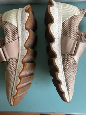 Sorel Women's Kinetic Sneak Mesh Slip On Athletic Sneakers Natural Tan Size 10 thumbnail 9