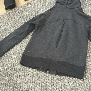 Lululemon Gray Zip Up Scuba Define Sweatshirt No Hood Size 6 thumbnail 12