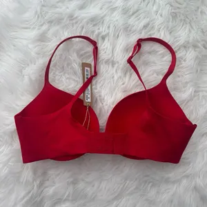 Skims Ultimate Pushup Plunge Bra Cayenne Size 32D thumbnail 5
