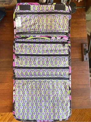NWOT Vera Bradley Quilted Floral Jewelry Case in Purple Punch thumbnail 3