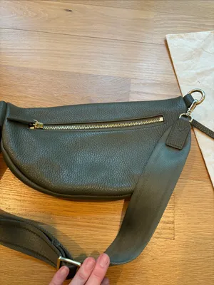 Quince Belt Bag Green Pebbled Leather Purse thumbnail 3