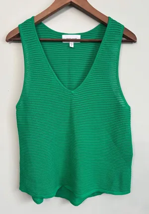 Dear‎ John Willa Top Sz S Green Knit V Neck Sleeveless Tank Summer Casual thumbnail 1