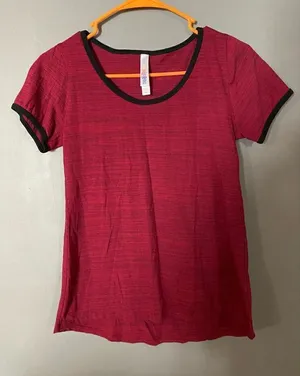 LulaRoe Heathered Red Short Sleeve Shirt Size XXS thumbnail 1
