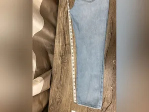Madewell The High-Rise Slim Crop Boyjean in Dumas‎ Wash: Ripped Edition size 25 thumbnail 7