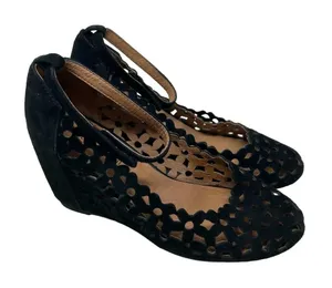 Jeffrey Campbell Delaisy Cut‎ Out Wedge Heels in Black Size 6 thumbnail 1