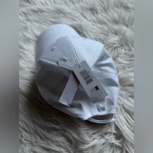 NEW Hawaii embroidered cap White thumbnail 4