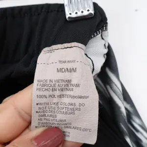 Under Armour Shorts Womens Medium Loose Fit Black Graphic Print Active Excellent thumbnail 4