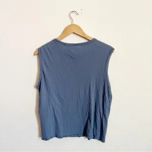Everlane 100% cotton blue sleeveless shirt thumbnail 2