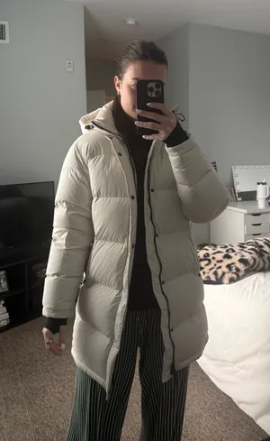 Super Puff Aritzia thumbnail 1