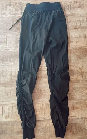 Lululemon Sweatpants Joggers thumbnail 2