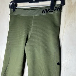 Nike Pro Dri-fit Tights Olive Green‎ Size Medium thumbnail 2