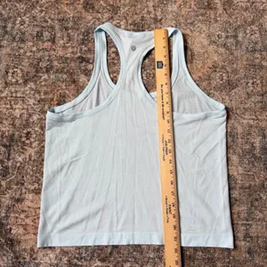 Lululemon Swiftly Tech Racerback Tank Top 2.0 Sheer Blue Size 10 thumbnail 6