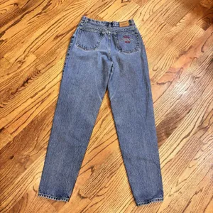 Vintage Lawman Jeans Women's Size 9 High Rise Tapered Mom‎ Jeans Embroidered thumbnail 2