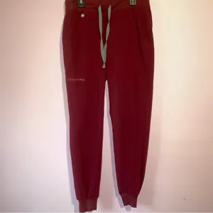 Figs Zamora Jogger Scrub Pants Women XS Burgundy Nurse Active Workwear Lounge thumbnail 2