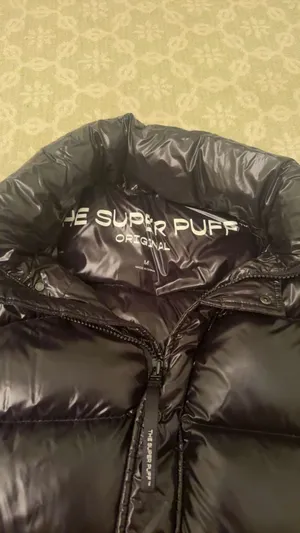 Aritzia Original TNA Super Puff Hi Gloss thumbnail 3
