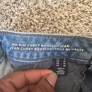 Lands End Mid Rise Curvy Bootcut Jeans‎ Light Wash Denim Size 6 thumbnail 3