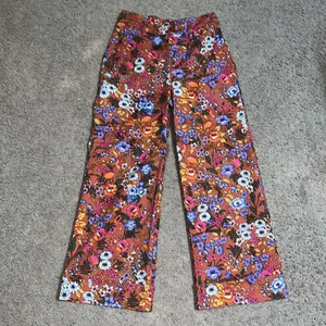 Anthropologie Maeve Flower Power‎ Wide Leg Ankle Cropped Trouser Pant 0 thumbnail 3