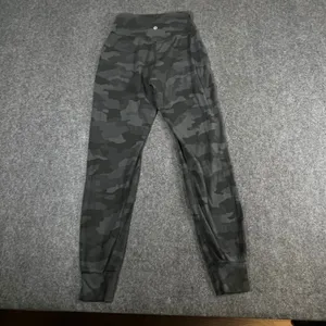 Lululemon Align Jogger 28 Heritage 365 Camo Deep Coal Multi Size 2 LW5CIFS Yoga thumbnail 2