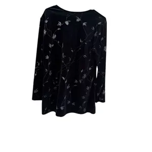 Elegant Black Velvet Blazer thumbnail 9