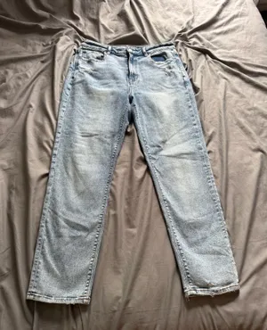 American Eagle Mom Jeans thumbnail 1