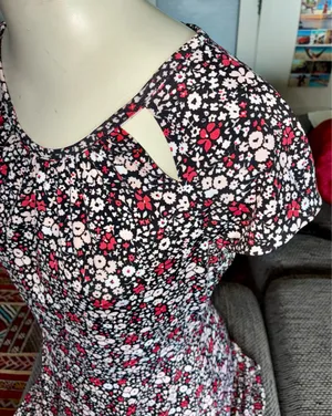 Michael Michael Kors Sht-slv Floral Print Knee-length Dress, Sz S thumbnail 2