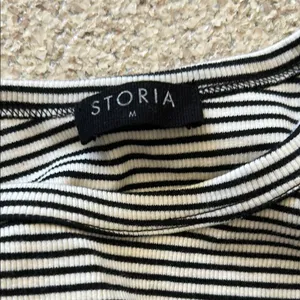 Storia Monochrome Striped Top thumbnail 2